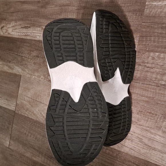 H&M sparkle sock booties - Picture 6 of 6